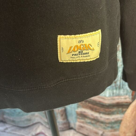 Logic No Pressure Long Sleeve Tour Concert Sweatshirt, size small, GUC - Picture 3 of 9